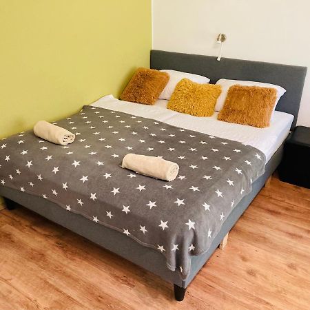 Like Apartman Eger Eksteriør billede
