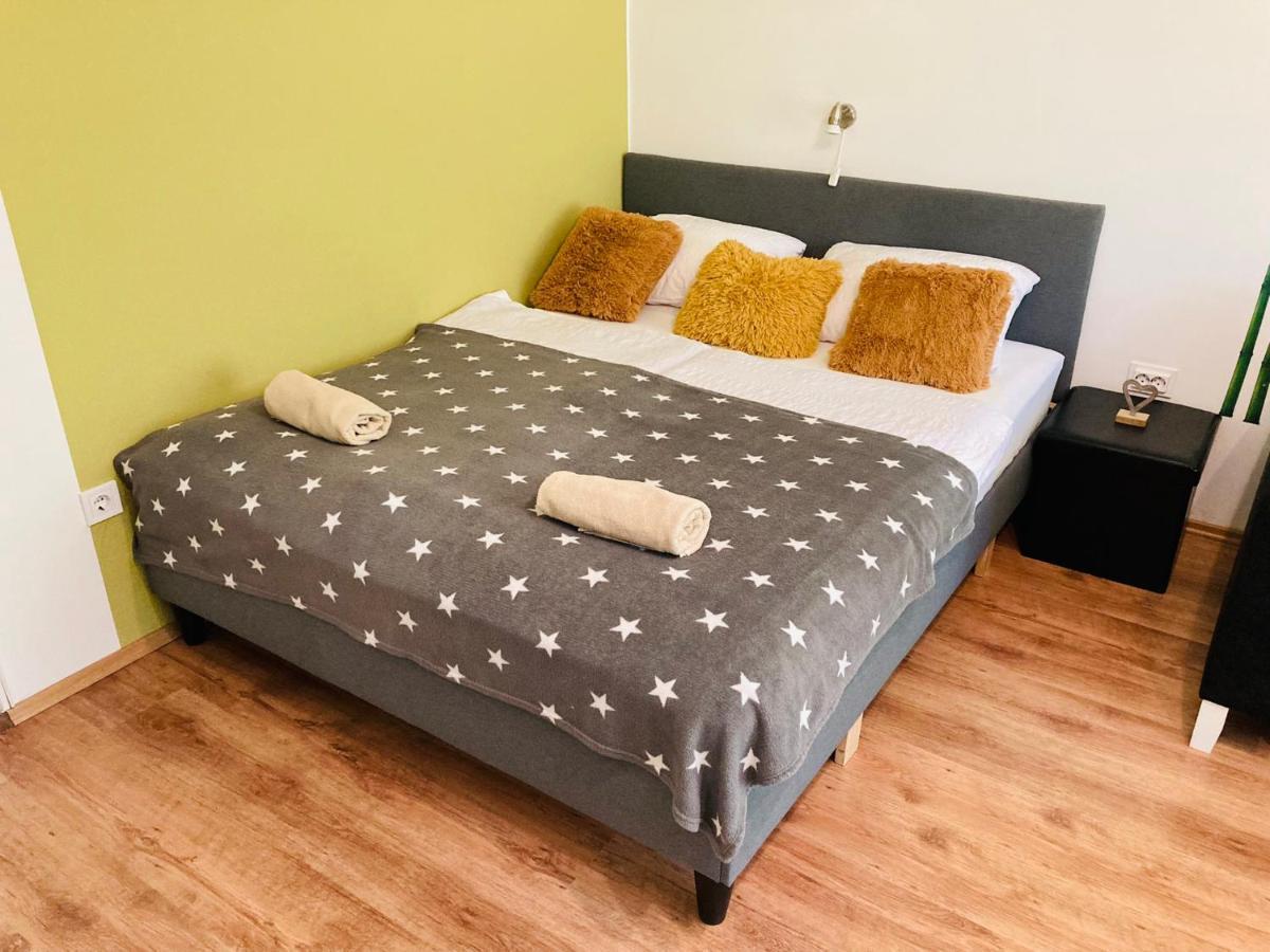 Like Apartman Eger Eksteriør billede