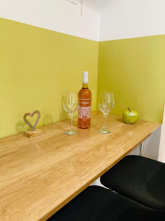 Like Apartman Eger Eksteriør billede